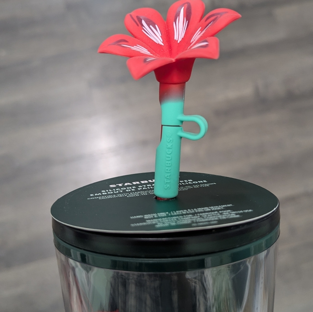 Starbucks Holiday 2022 Poinsettia Tumbler with Silicone Straw Topper - Picture 7 of 8